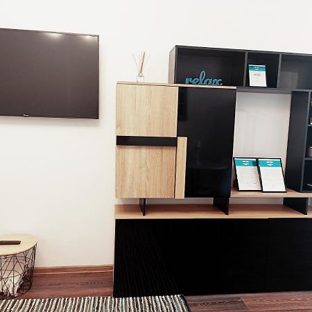 Christopher Apartment Oradea Exterior foto